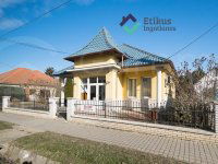 Eladó családi ház