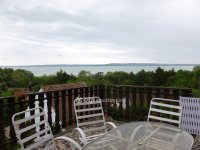 Eladó családi ház, Ábrahámhegyen 185 M Ft, 1+2 szobás