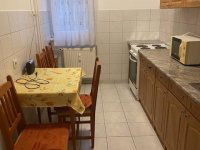 Kiadó téglalakás, albérlet