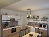 Eladó családi ház, Pilisen 70 M Ft, 3 szobás