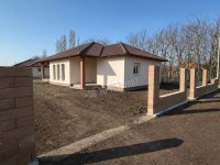 Eladó családi ház, Kiskunlacházán 92.9 M Ft, 4 szobás