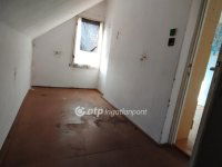 Eladó családi ház, Jászdózsán 26.5 M Ft, 3+4 szobás