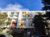 Kiadó téglalakás, albérlet