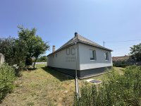 Eladó családi ház, Esztergomban 55 M Ft, 3 szobás