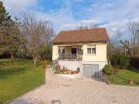 Eladó családi ház