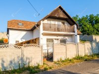 Eladó családi ház, Egerben 22.5 M Ft, 4 szobás
