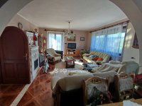 Eladó családi ház, Komlón 80 M Ft, 6 szobás