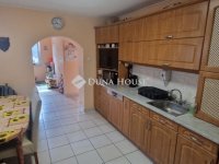 Eladó családi ház, Gárdonyban 93 M Ft, 5 szobás