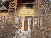 Eladó családi ház, Szadán 150 M Ft, 3 szobás