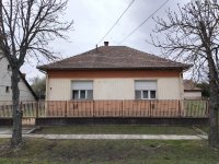 Eladó családi ház, Zagyvarékason 17 M Ft, 2 szobás