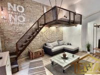 Kiadó téglalakás, albérlet