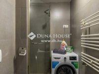 Eladó téglalakás, VI. kerületben 95.9 M Ft, 2 szobás