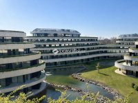 Eladó téglalakás, Szegeden 145 M Ft, 4 szobás