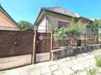 Eladó családi ház, Zsámbokon 38 M Ft, 3 szobás