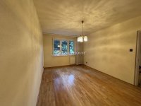 Eladó panellakás, Budaörsön 88.9 M Ft, 1 szobás