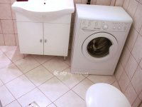 Eladó téglalakás, V. kerületben 84 M Ft, 2 szobás