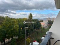 Eladó panellakás, Pécsett 47.5 M Ft, 2 szobás