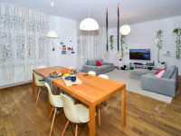 Kiadó téglalakás, albérlet, Szegeden 320 E Ft / hó, 3 szobás