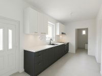 Eladó családi ház, XVIII. kerületben 84.9 M Ft, 3 szobás