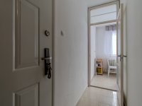 Eladó panellakás, Debrecenben 60 M Ft, 2+1 szobás