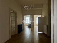 Eladó téglalakás, V. kerületben 170 M Ft, 3 szobás