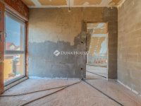 Eladó családi ház, Gödön 102.9 M Ft, 6 szobás