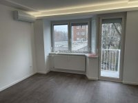 Eladó panellakás, Pécsett 59.9 M Ft, 3 szobás