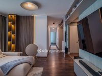 Eladó téglalakás, XIII. kerületben 235 M Ft, 4 szobás