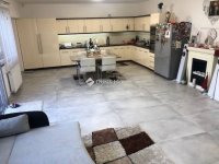 Eladó családi ház, XVIII. kerületben 160 M Ft, 3+1 szobás