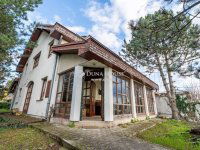 Eladó családi ház, Dunakeszin 257 M Ft, 5 szobás