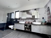 Eladó családi ház, Pécsett 149 M Ft, 5 szobás