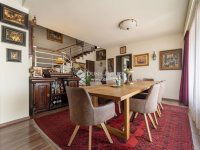 Eladó családi ház, Szentendrén 549.9 M Ft, 6 szobás