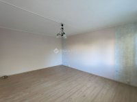 Kiadó panellakás, albérlet