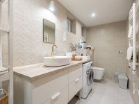 Eladó családi ház, Kecskéden 159 M Ft, 6 szobás