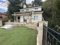 Eladó családi ház, II. kerületben 320 M Ft, 7 szobás