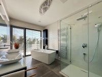 Eladó családi ház, Pécsett 425 M Ft, 4 szobás