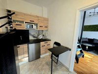 Eladó családi ház, Pécsett 88.5 M Ft, 5 szobás