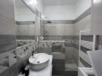 Eladó téglalakás, Pécsett 74.99 M Ft, 3 szobás