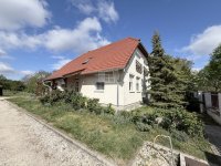 Eladó családi ház, Székesfehérvárott 143 M Ft, 5 szobás