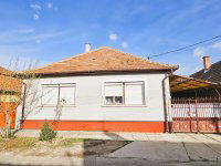 Eladó családi ház