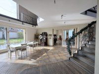 Eladó családi ház, Szentendrén 290 M Ft, 5 szobás