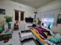 Eladó családi ház, Vecsésen 49.5 M Ft, 2 szobás