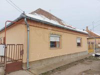 Eladó családi ház