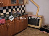 Eladó családi ház, Pécsett 46.9 M Ft, 3 szobás