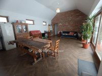 Eladó családi ház, Sukorón 104.9 M Ft, 3+1 szobás