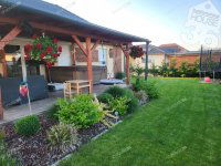 Eladó családi ház, Jakabszálláson 108.9 M Ft, 5 szobás