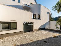 Eladó családi ház, XII. kerületben 838.2 M Ft, 4 szobás