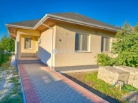 Eladó családi ház, Gyálon 132.9 M Ft, 4 szobás