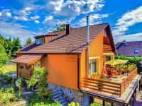 Eladó családi ház, Szentendrén 169 M Ft, 4 szobás