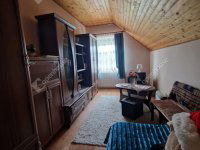 Eladó családi ház, Ászáron 64.9 M Ft, 5 szobás